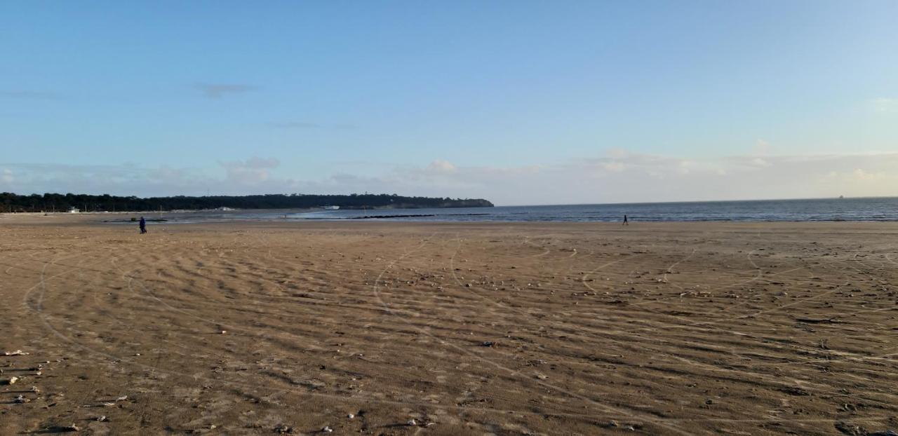 Appart 6 personnes, 3 min à pied de la plage et du centre ville Saint-Georges-de-Didonne Esterno foto